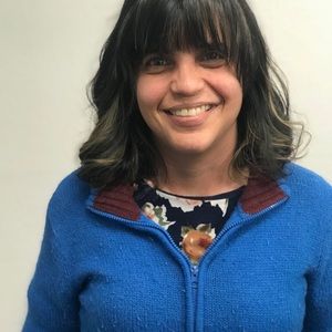 Meet your Posher, Maya